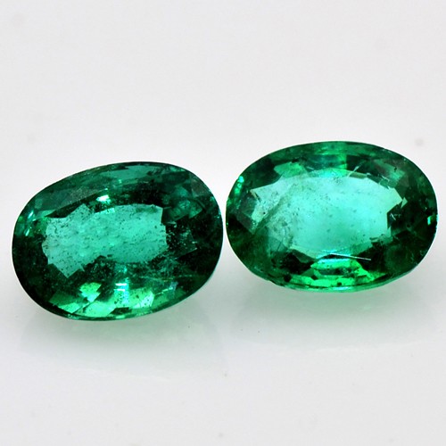 Rich Green Emerald 1.92 Cts Natural Fine Gemstone Oval Cut Pair Untreated Zambia